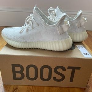 Yeezy 350 boosts, triple white, size 6 mens (7.5 womens)